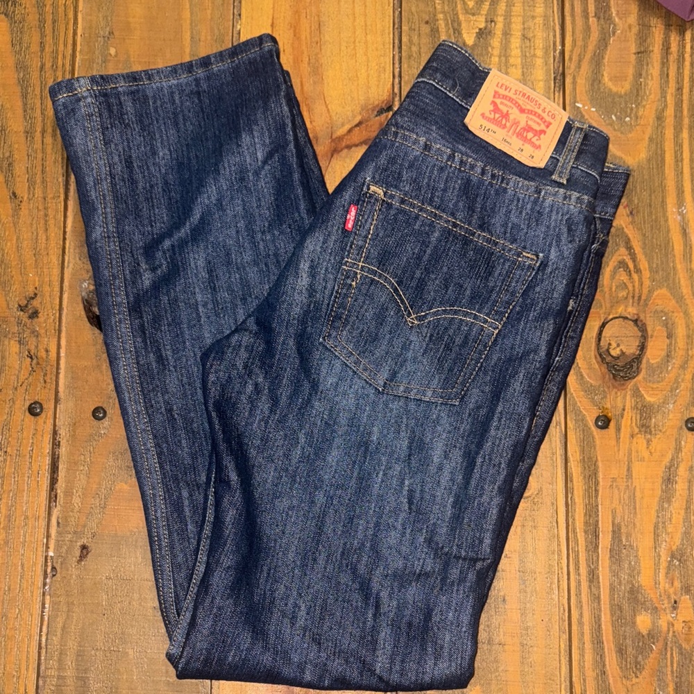 Levi's Men's Dark Blue Straight Jeans size 28x28 NWOT! classic jeans!